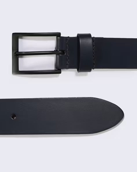Men Leather Belt with Pin-Buckle Closure