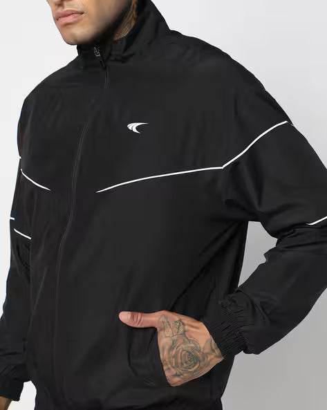 Men Woven Piping Training Jacket