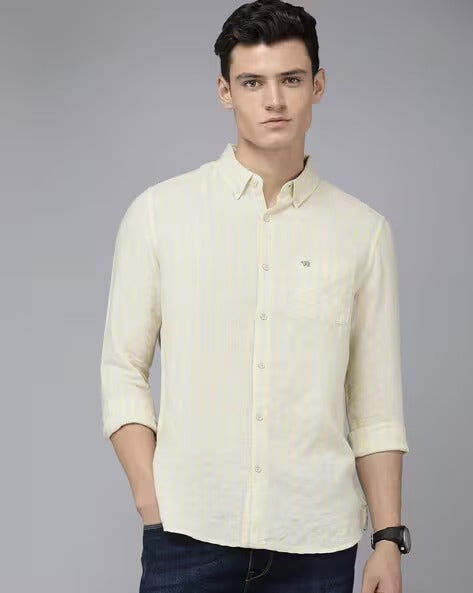 Men Striped Slim Fit Shirt with Patch Pocket