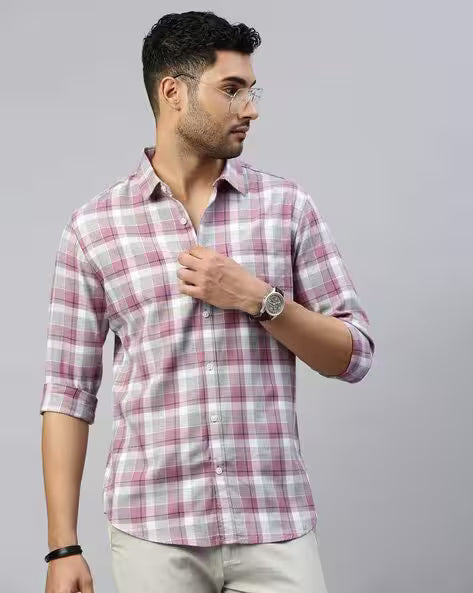 Men Checked Slim Fit Shirt
