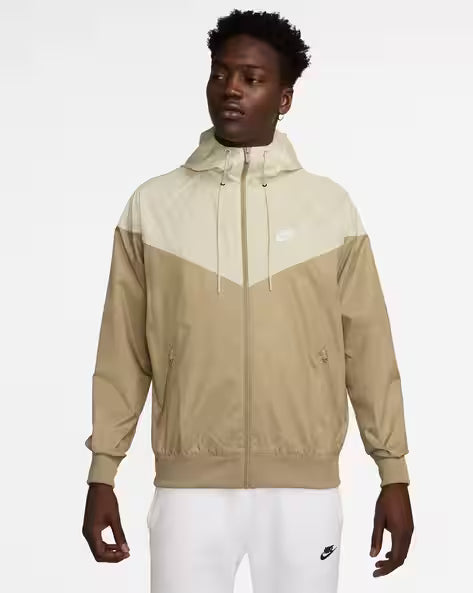 Men Colourblock Windrunner Regular Fit Hooded Jacket
