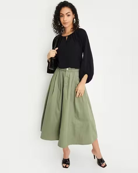 Women Keyhole Round-Neck Relaxed Fit Top
