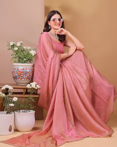 Women Printed Saree with Contrast Border
