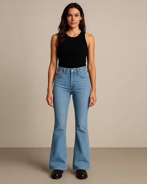 Women Mid-Rise Jeans with Insert Pockets