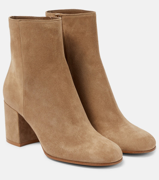 Women Beige Boots